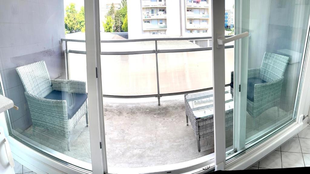 Апартаменти Cool Studio Saint Louis Vicino Stazione/Aereoporto Екстер'єр фото